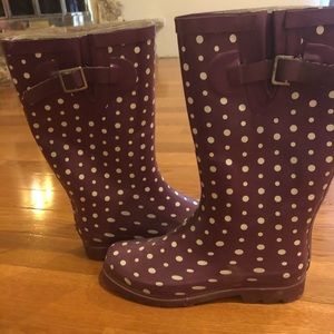 Purple polka dot rain boots